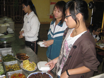 Tần ngần không biết nên chọn món ăn nào