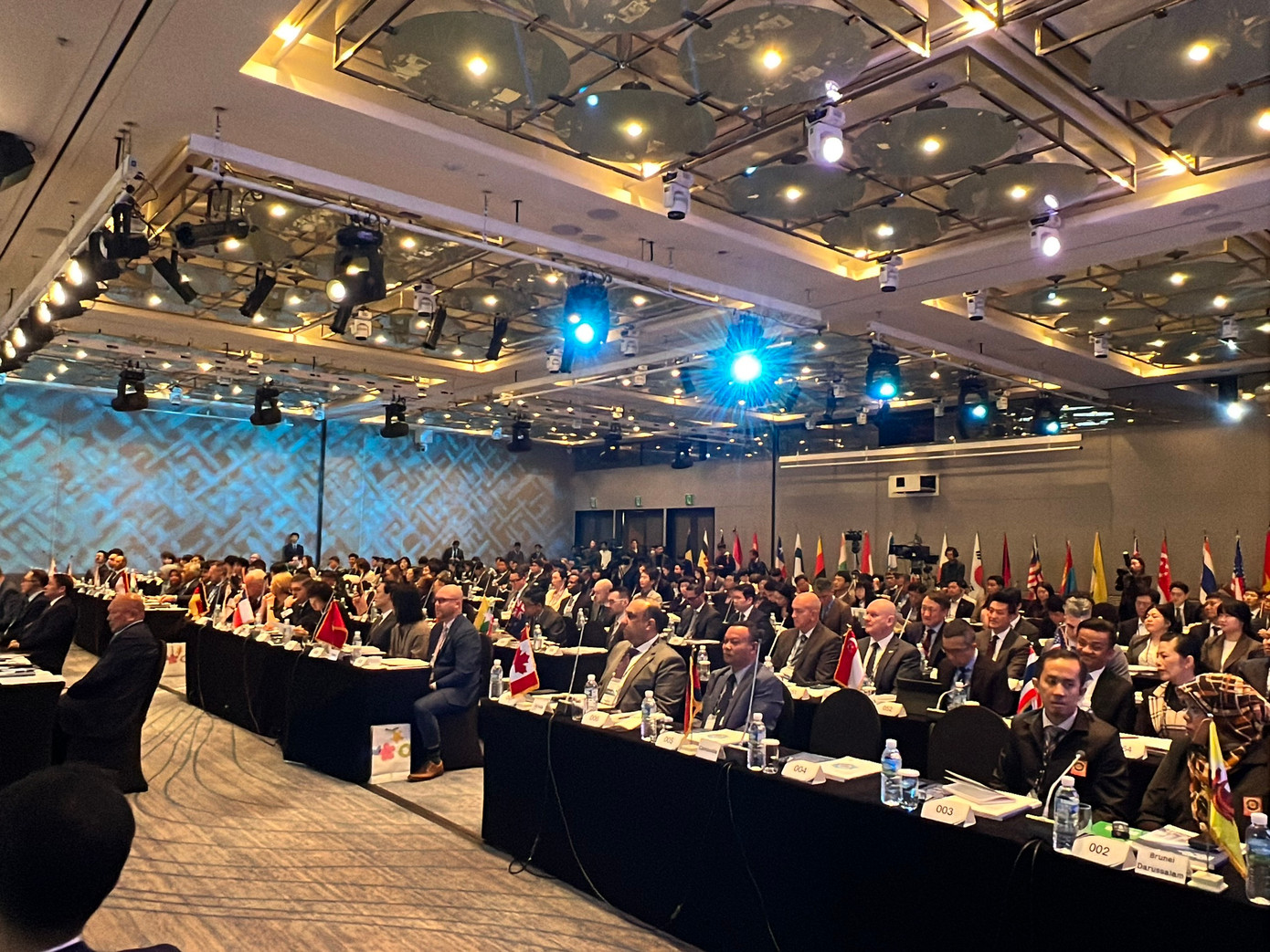 Đại biểu tham dự Hội nghị. Đại biểu tham dự Hội nghị.