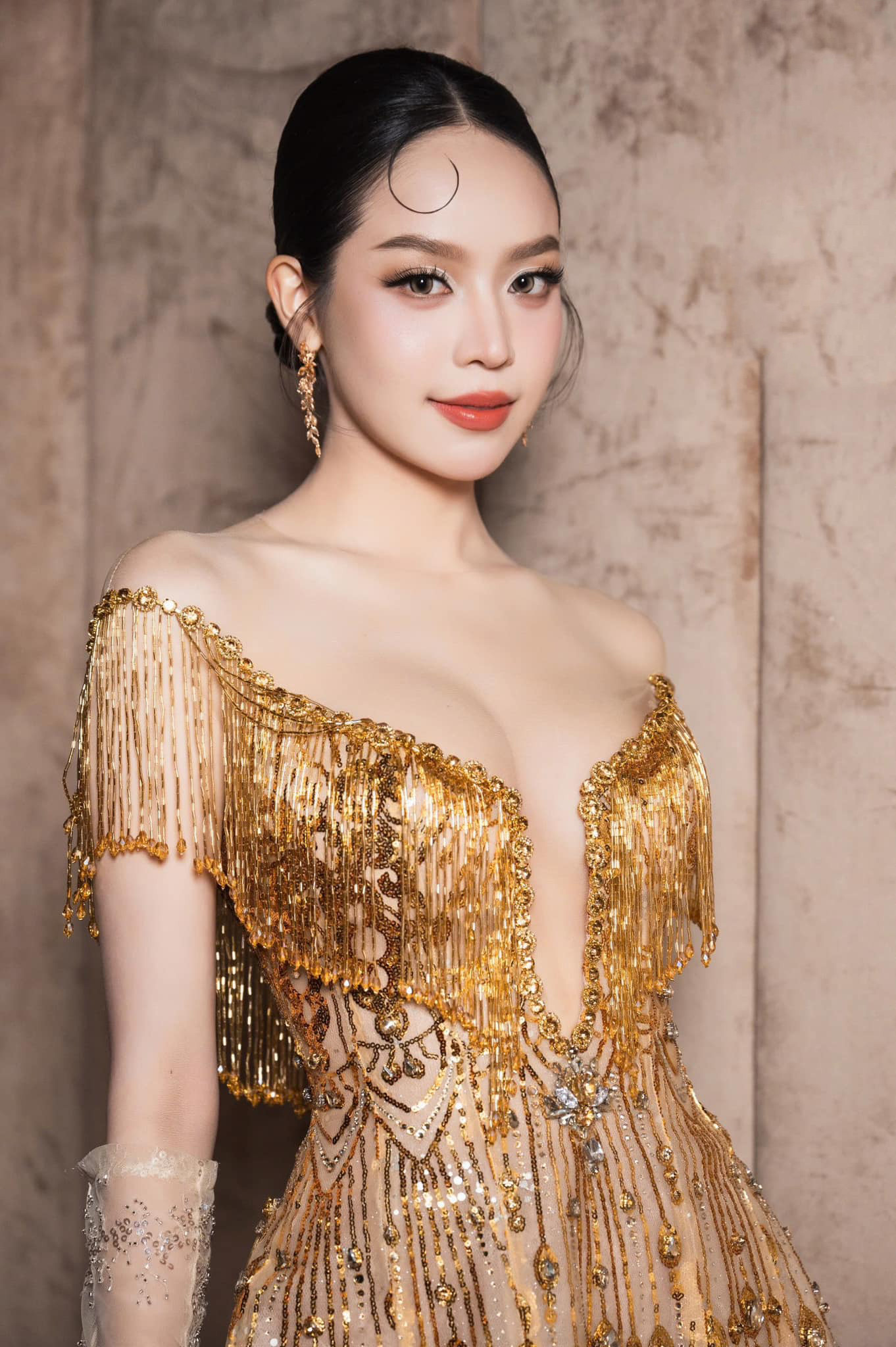 Thanh Thủy là người đẹp Việt duy nhất lọt vào đề cử Timeless's Beauty - Vẻ đẹp vượt thời gian 2024. Thanh Thủy là người đẹp Việt duy nhất lọt vào đề cử Timeless's Beauty - Vẻ đẹp vượt thời gian 2024.