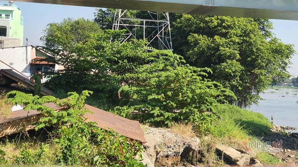 Công an khám nghiệm hiện trường Công an khám nghiệm hiện trường