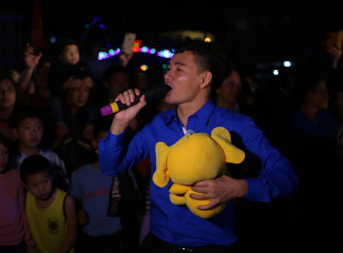 "Nam Tào" Xuân Bắc giao lưu cùng thiếu nhi