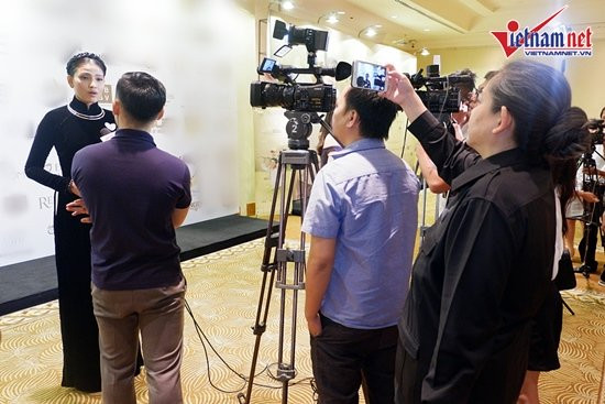 Ngô Thanh Vân quyên được gần 8 tỷ từ bức tượng thỉnh từ Nepal ảnh 8