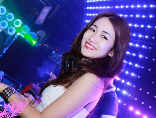 Nữ DJ xinh đẹp. Nữ DJ xinh đẹp