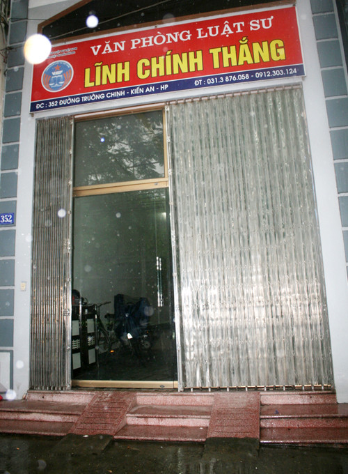 Hiện trường nơi luật sư Lĩnh bị tạt acid