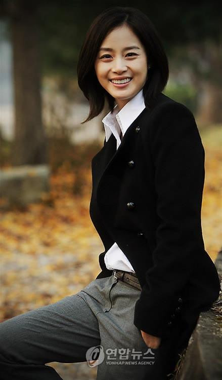 Hình ảnh của Kim Tae Hee trong phim “Iris”: