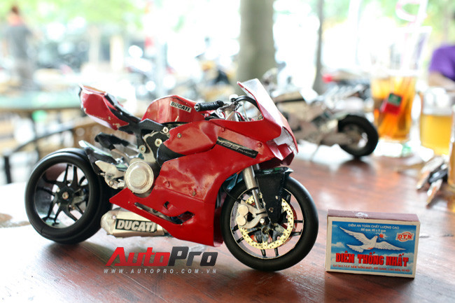Mô hình Ducati 1199 Panigale