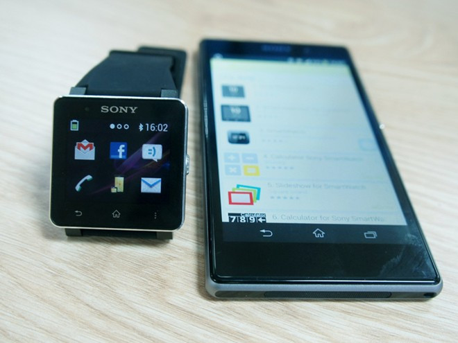 Smartwatch 2 là một phụ kiện độc đáo cho smartphone chạy Android
