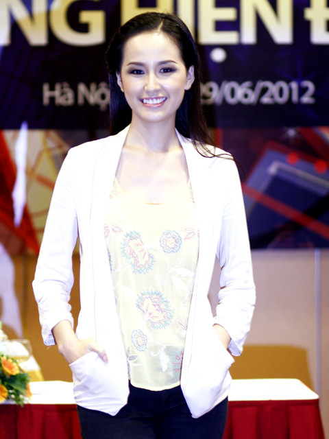 Mai Phương Thúy làm một gương mặt đại diện chiến dịch Sống hiện đại