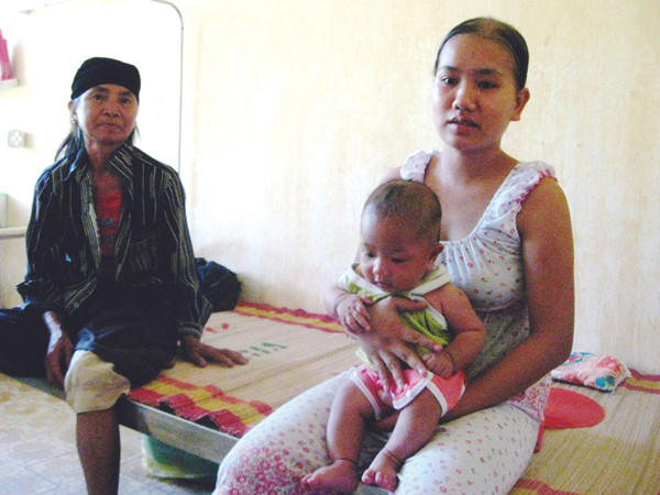 Bệnh nhân mắc chứng bệnh “lạ” điều trị tại Trung tâm Y tế huyện Ba Tơ