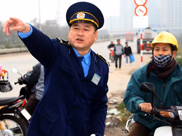 Người dân nháo nhác vì cấm xe máy trên quốc lộ 1B