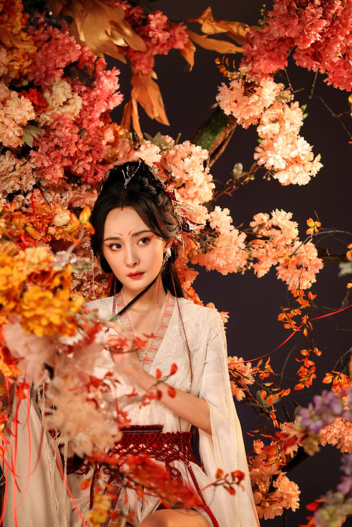 Rồi lại dịu dàng, ảo mộng.