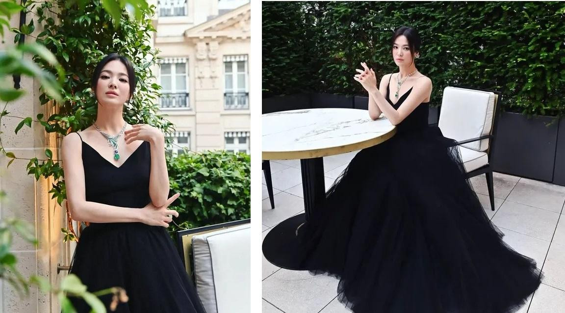 Ảnh chụp ở hậu trường sự kiện cũng khiến fan &quot;đứng ngồi không yên&quot;. Song Hye Kyo là một trong những nữ diễn viên Hàn Quốc có chiều cao &quot;khiêm tốn&quot; (1m61) nhưng nhan sắc khiến người khác phải &quot;ngước nhìn&quot;.