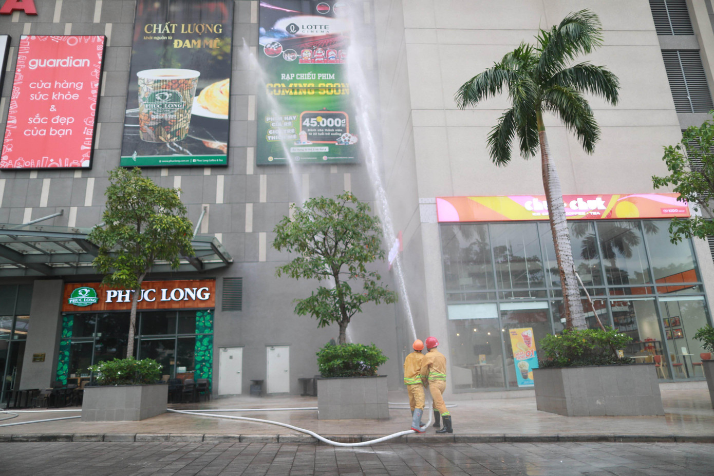 Qua việc tổ chức thành công buổi diễn tập, đã nâng cao ý thức chấp hành các quy định của pháp luật về PCCC&amp;CNCH đối với mỗi cư dân; tầm quan trọng của lực lượng PCCC tại cơ sở, nâng cao khả năng tự xử lý ban đầu của lực lượng PCCC tại chỗ khi có sự cố cháy, nổ xảy; đồng thời vận hành, kiểm tra tình trạng hoạt động của các trang thiết bị PCCC&amp;CNCH hiện đang được trang bị theo đúng tinh thần phương châm 4 tại chỗ.