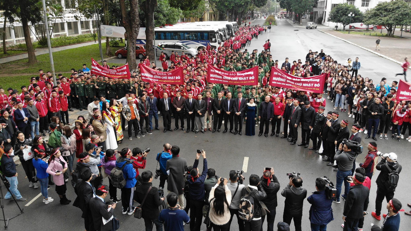 Mỗi giọt máu cho đi – một cuộc đời ở lại ảnh 82