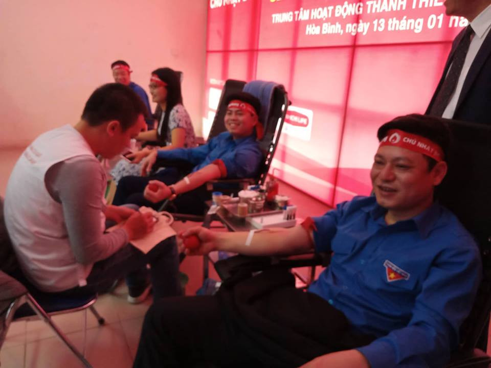 Chủ nhật Đỏ đồng loạt diễn ra ở nhiều tỉnh, thành ảnh 16