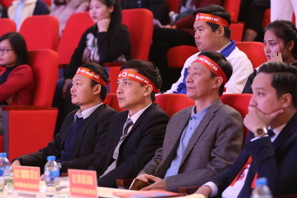 Chủ nhật Đỏ đồng loạt diễn ra ở nhiều tỉnh, thành ảnh 71