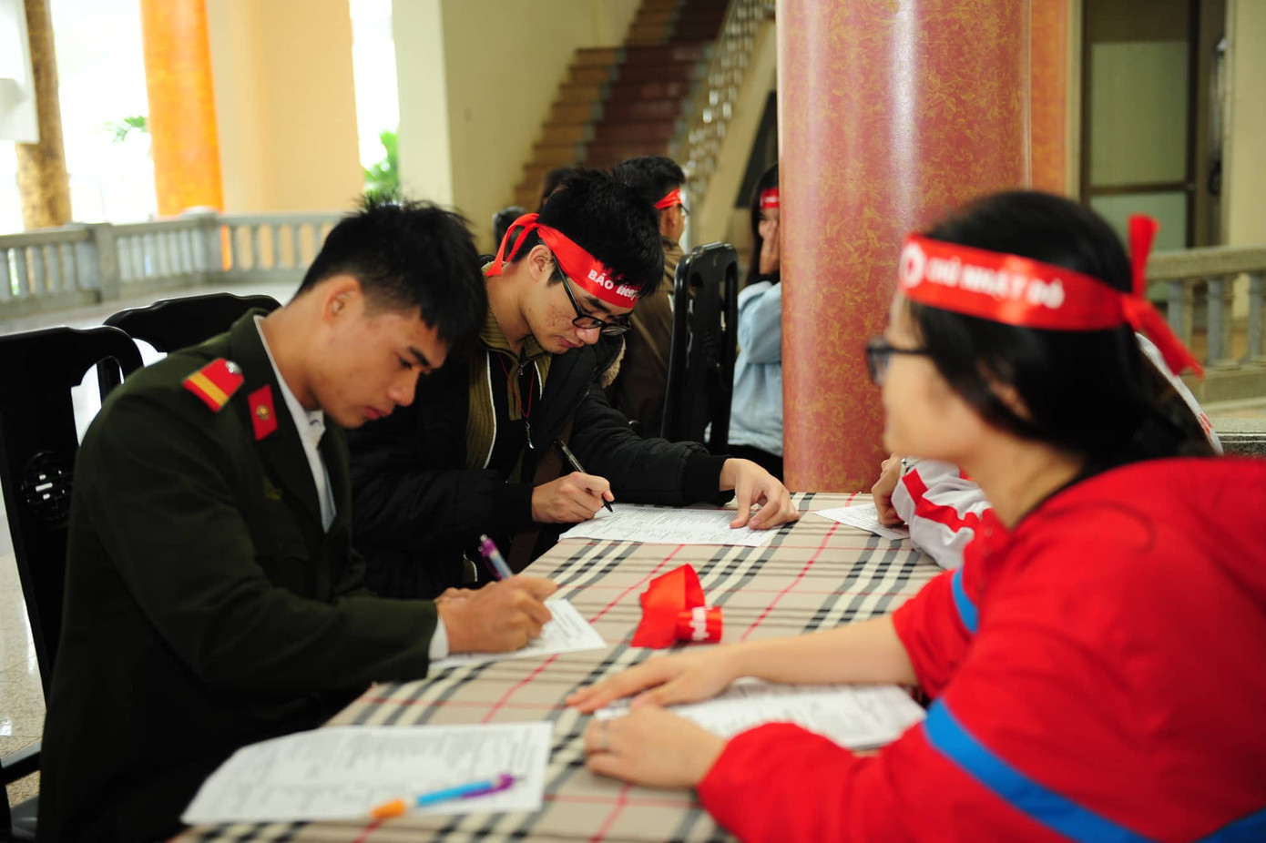 Chủ nhật Đỏ đồng loạt diễn ra ở nhiều tỉnh, thành ảnh 62