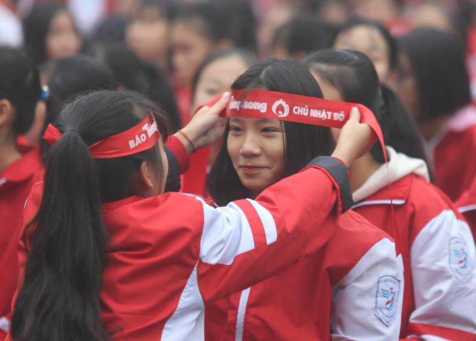 Chủ nhật Đỏ đồng loạt diễn ra ở nhiều tỉnh, thành ảnh 79
