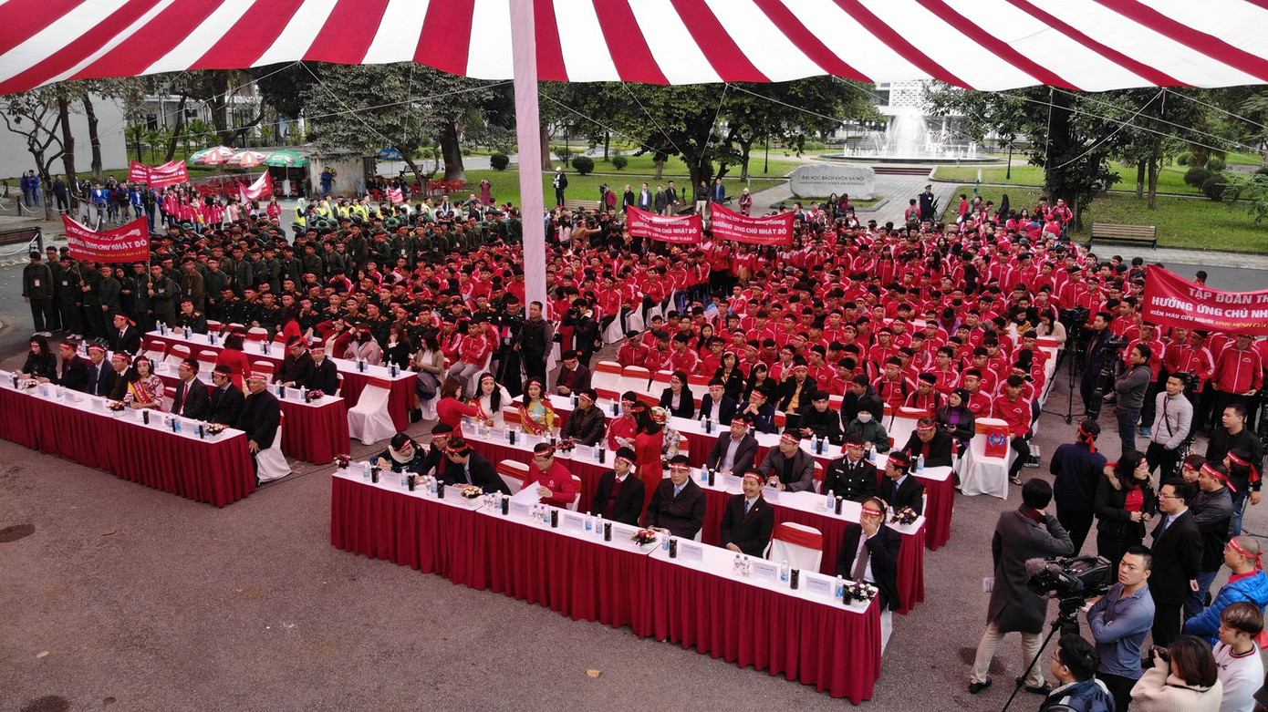 Mỗi giọt máu cho đi – một cuộc đời ở lại ảnh 64