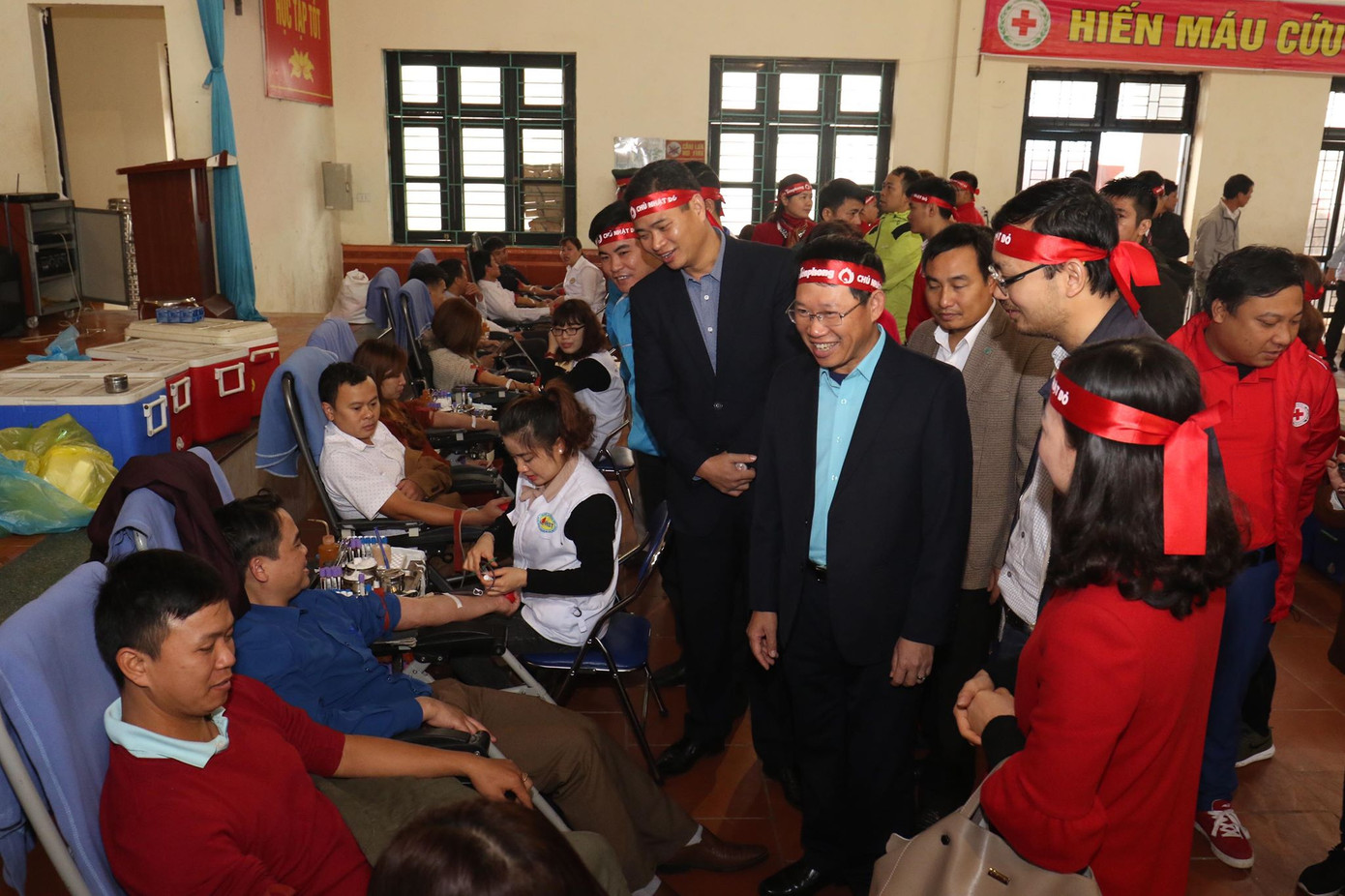 Chủ nhật Đỏ đồng loạt diễn ra ở nhiều tỉnh, thành ảnh 11