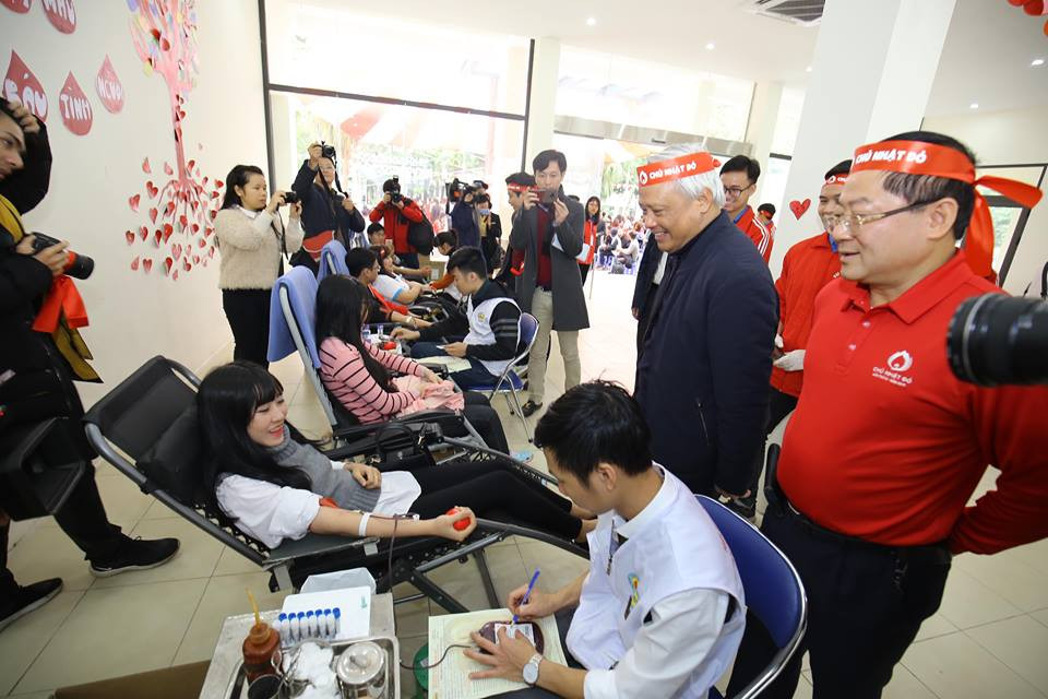 Mỗi giọt máu cho đi – một cuộc đời ở lại ảnh 27