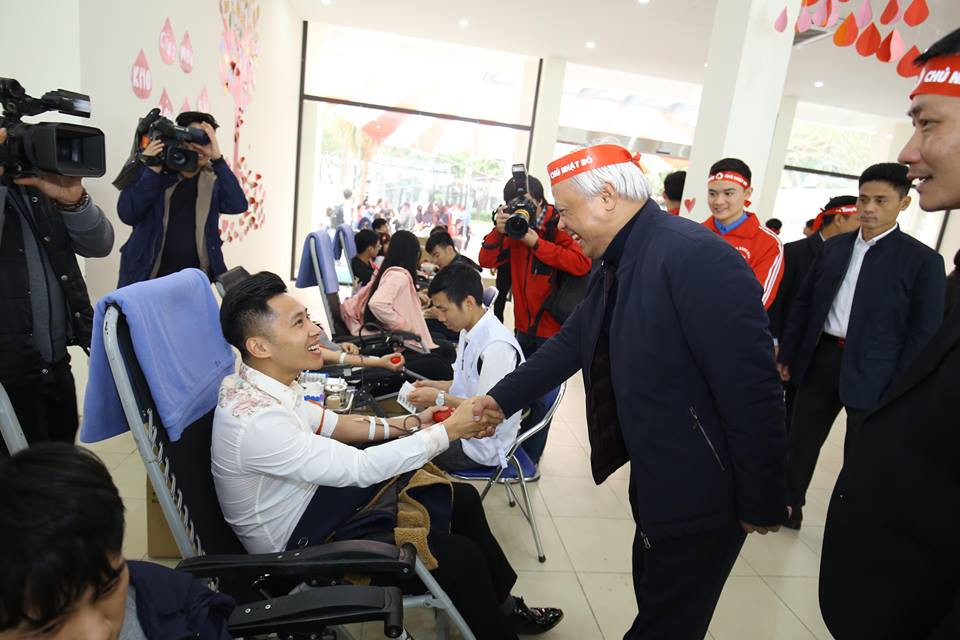 Mỗi giọt máu cho đi – một cuộc đời ở lại ảnh 25