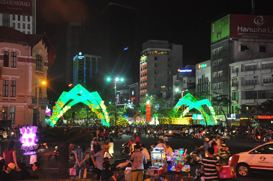 Tết Việt Online: Khắp nơi tưng bừng đón năm mới ảnh 27