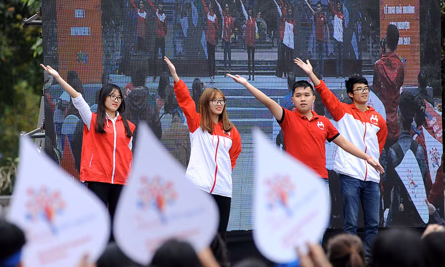 15 cá nhân, tổ chức nhận Giải thưởng Tình nguyện Quốc gia 2017 ảnh 1
