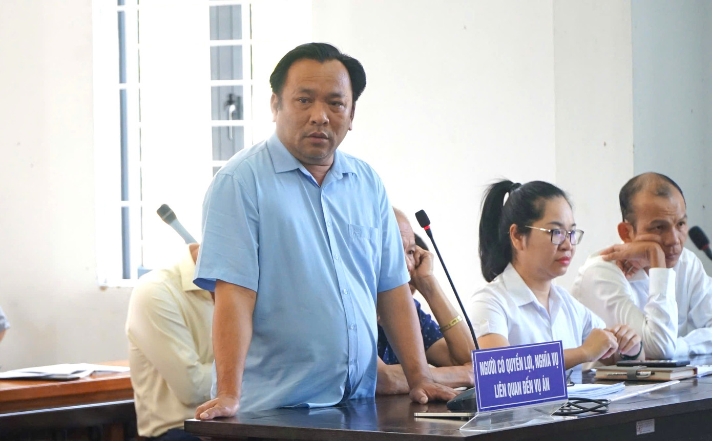 Ông Lê Đức Thịnh - đại diện Cty Dương Đạt Gia Lai tham gia phiên toà