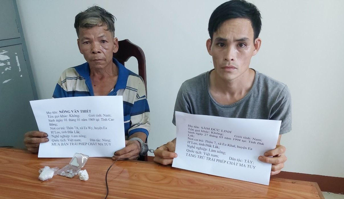 Công an huyện Ea H'leo phát hiện các đối tượng tàng trữ trái phép chất ma túy