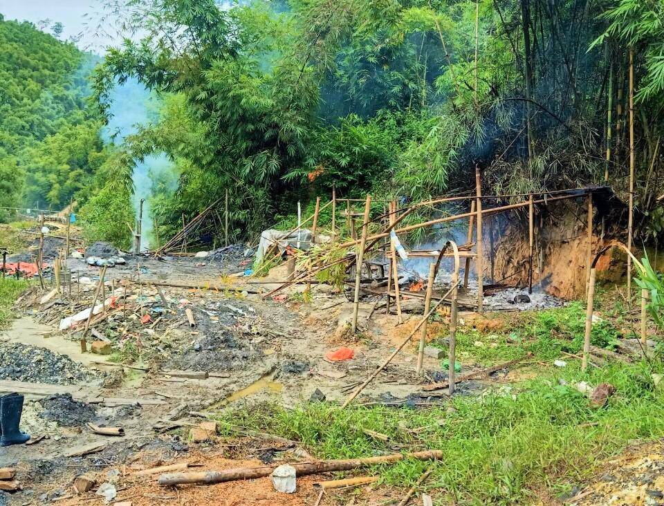 Điểm khai thác mỏ vàng trái phép tại huyện Đắk G&apos;long