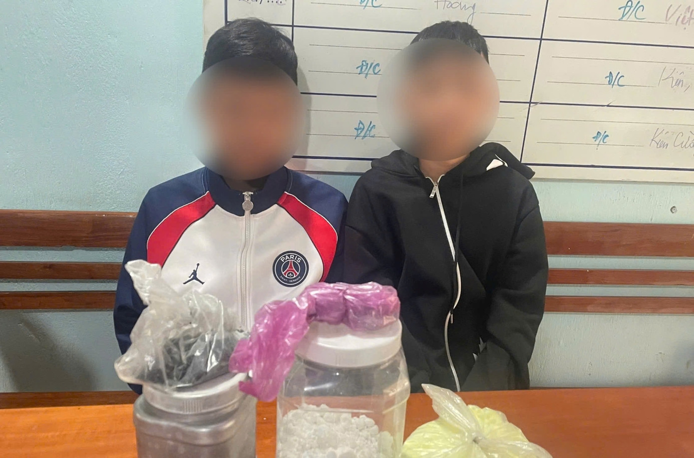 Cơ quan công an đang củng cố hồ sơ để xử lý các trường hợp vi phạm theo quy định Cơ quan công an đang củng cố hồ sơ để xử lý các trường hợp vi phạm theo quy định