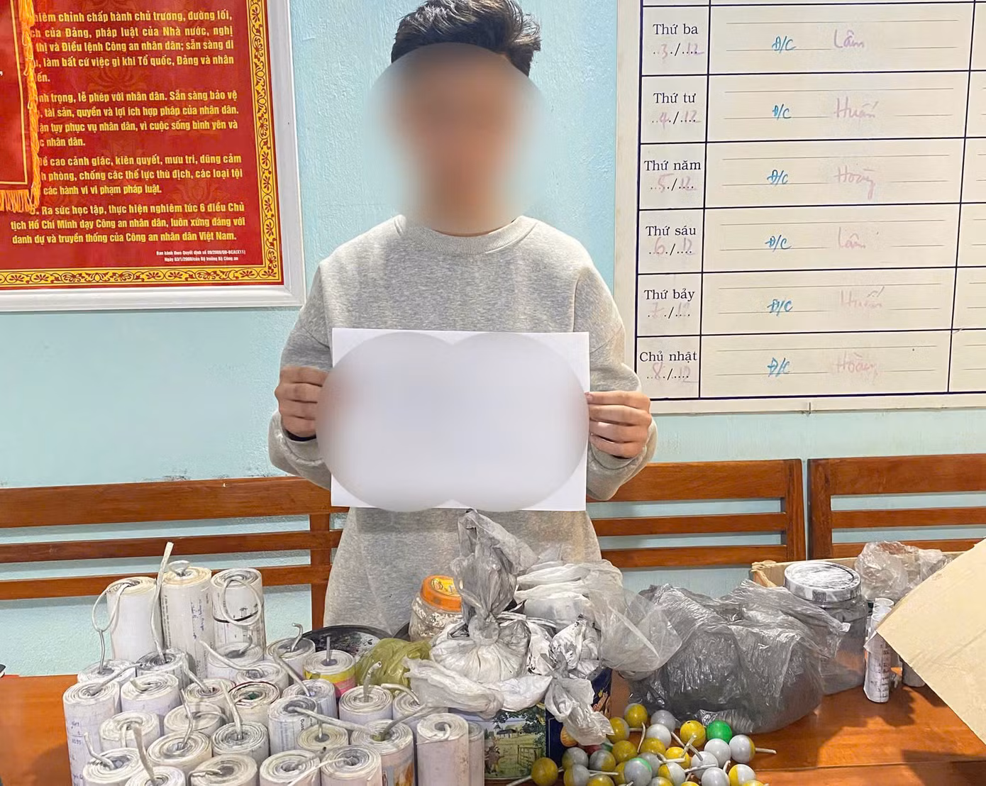 Một vụ thiếu niên vi phạm liên quan đến pháo nổ trái phép