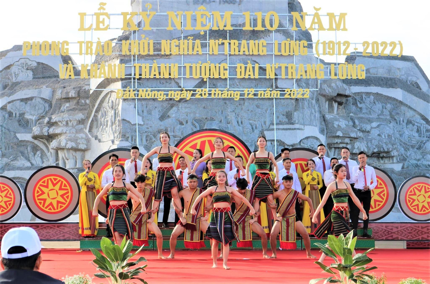 Người dân Đắk Nông tự hào với tinh thần kiên cường chống giặc ngoại xâm của anh hùng N"Trang Lơng Người dân Đắk Nông tự hào với tinh thần kiên cường chống giặc ngoại xâm của anh hùng N"Trang Lơng