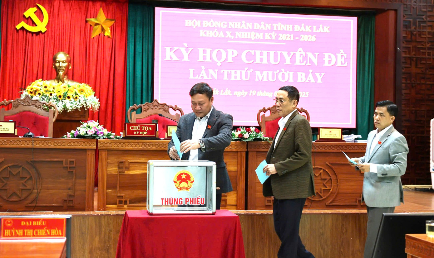 Các đại biểu đã thông qua nhiều nội dung quan trọng