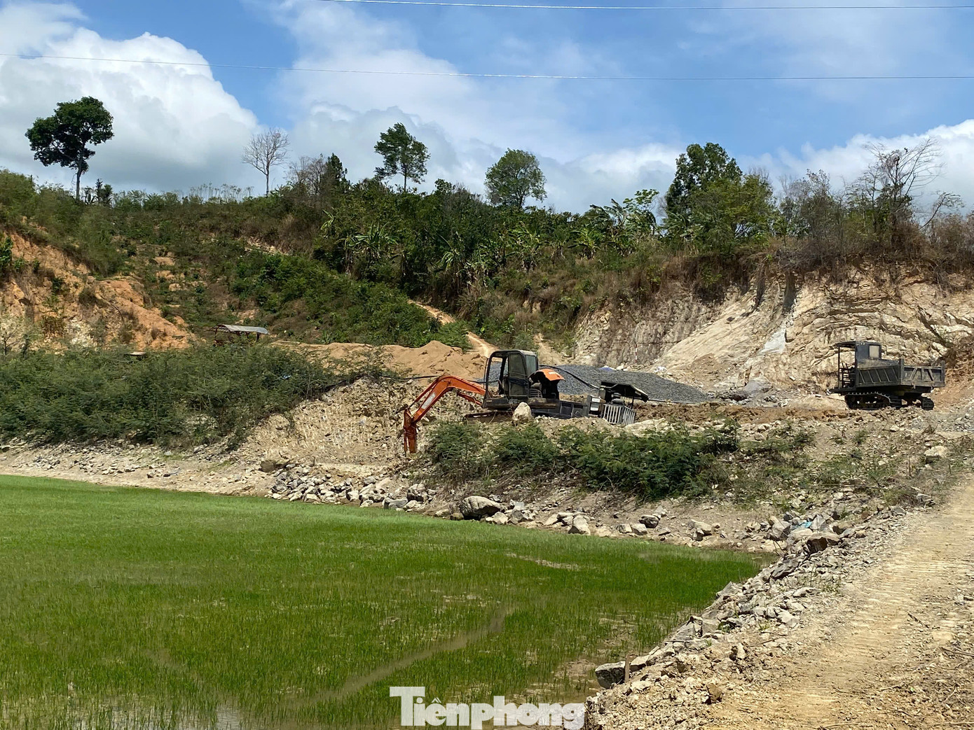 Nhiều dự án đầu tư công ở Đắk Lắk chậm tiến độ. Nhiều dự án đầu tư công ở Đắk Lắk chậm tiến độ.