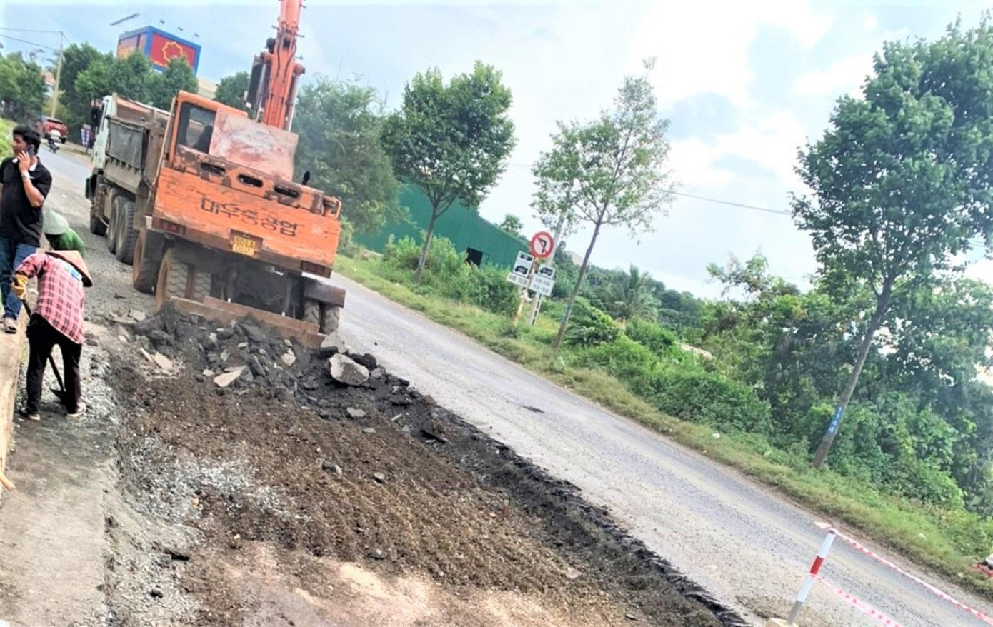 Tuyến đường vành đai phía Tây TP Buôn Ma Thuột bị hư hỏng nặng