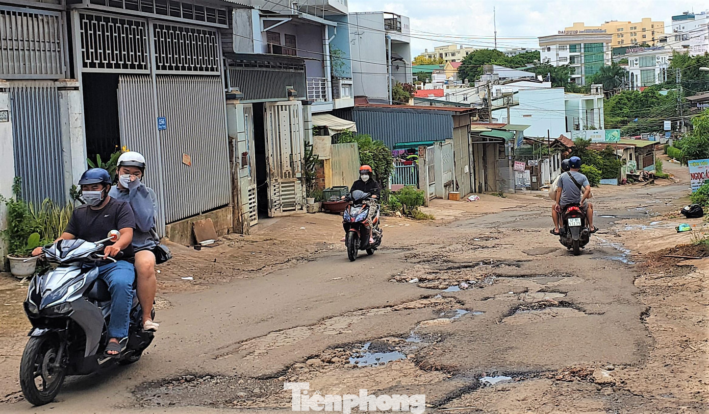 Tổng mức đầu tư dự án hơn 102 tỷ đồng (vốn ngân sách tỉnh 45%; vốn TP.Buôn Ma Thuột 55%). Công trình do Ban Quản lý đầu tư xây dựng TP.Buôn Ma Thuột làm chủ đầu tư, thời gian thực hiện từ năm 2020 – 2024.