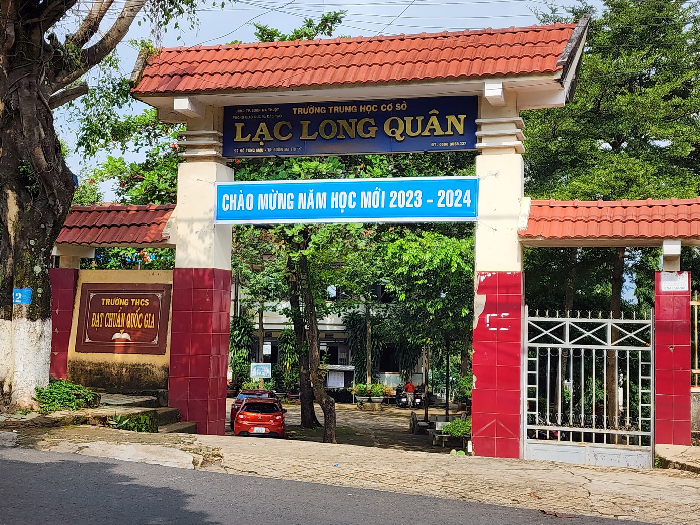 Trường THCS Lạc Long Quân Trường THCS Lạc Long Quân
