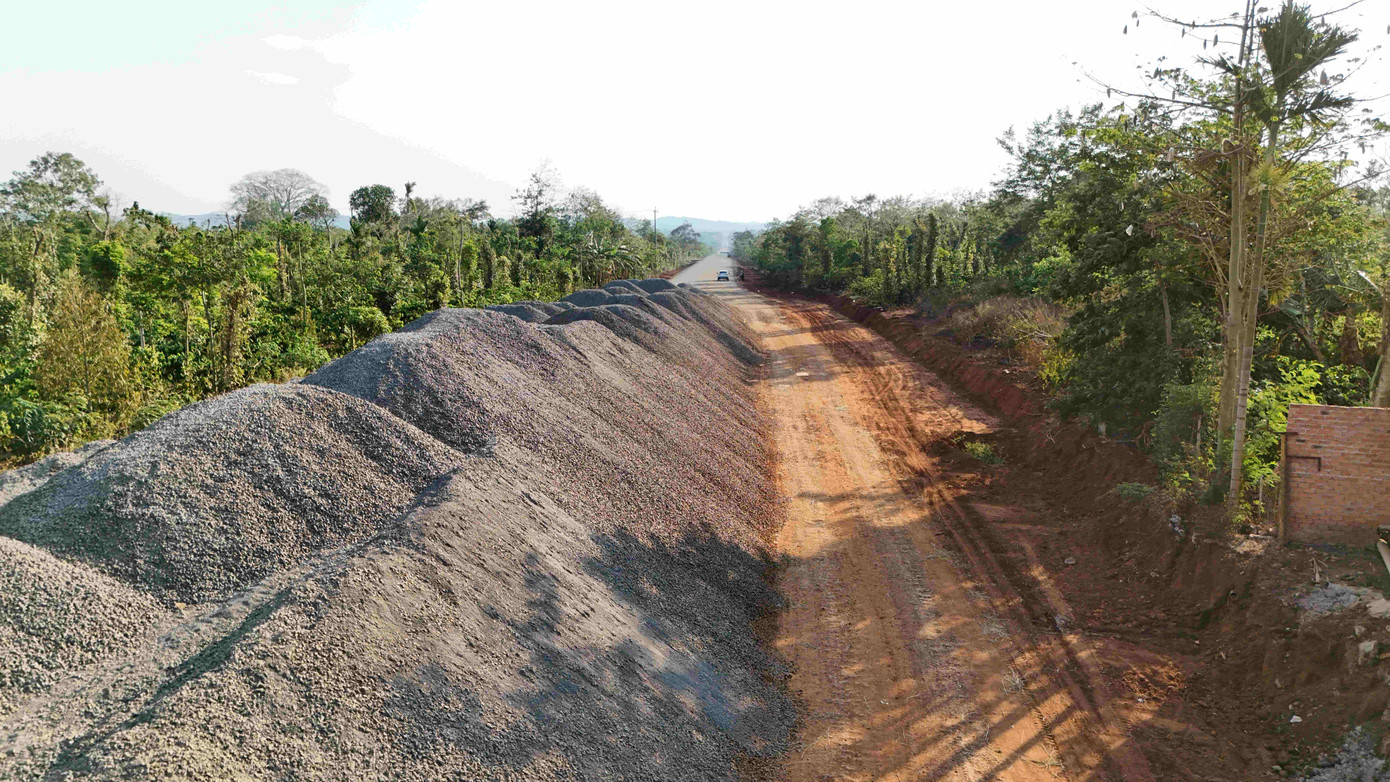 Giám đốc Công ty TNHH Hoài Ân cho biết Tập đoàn Thuận An đang nợ hơn 2 tỷ đồng. Ảnh: Phạm Xuân Phụng Giám đốc Công ty TNHH Hoài Ân cho biết Tập đoàn Thuận An đang nợ hơn 2 tỷ đồng. Ảnh: Phạm Xuân Phụng