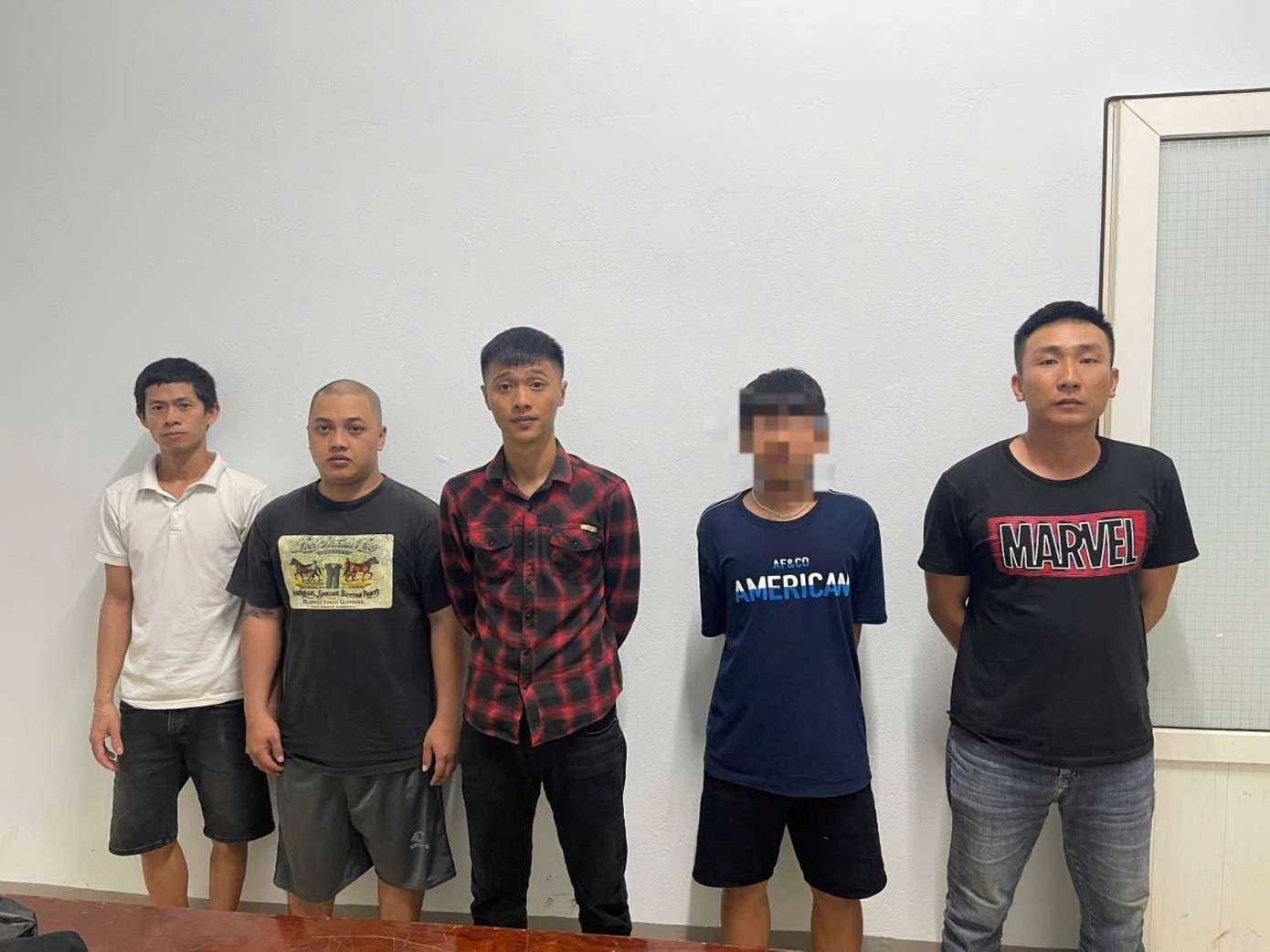 Các đối tượng liên quan trong vụ ẩu đả giành khách vào quán cơm