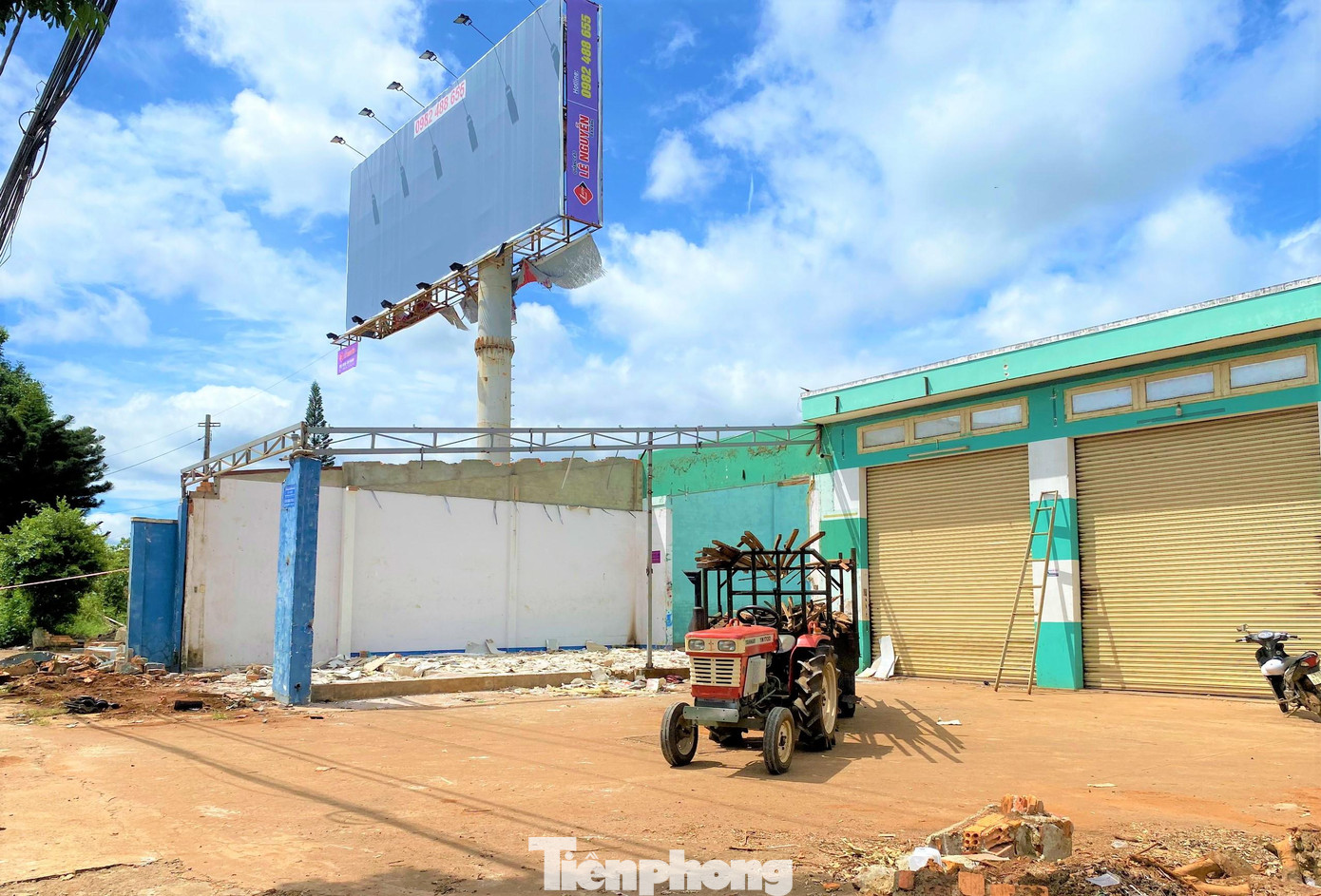 Các công trình cưỡng chế nằm ở điểm cuối của dự án đường Đông Tây TP. Buôn Ma Thuột