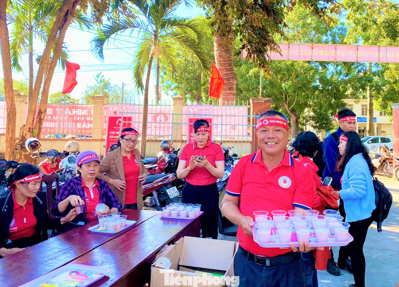 Ông Nguyễn Tấn Chờ, đã 51 lần tham gia hiến máu.