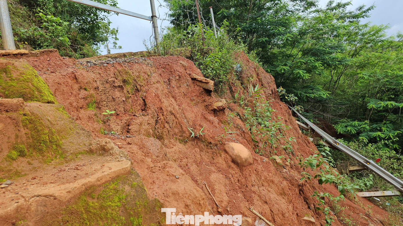 Nền, móng công trình bị sạt lở