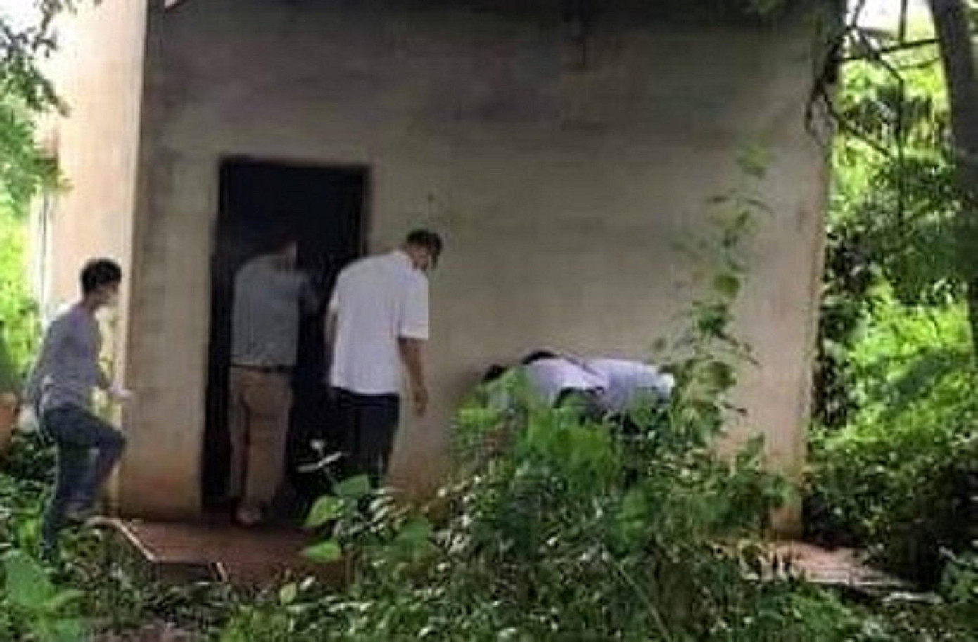 Hiện trường phát hiện thi thể nam thanh niên Hiện trường phát hiện thi thể nam thanh niên