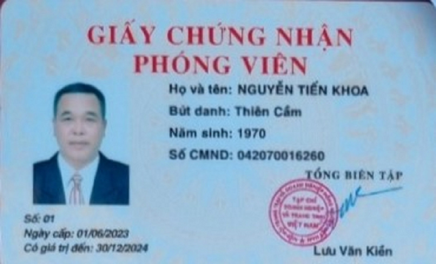 Giấy chứng nhận ông Khoa là phóng viên
