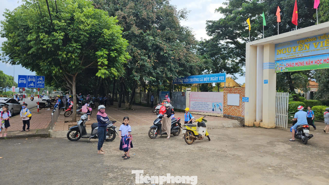 TP Buôn Ma Thuột hiện có 36 trường thuộc vùng đồng bào dân tộc thiểu số và miền núi TP Buôn Ma Thuột hiện có 36 trường thuộc vùng đồng bào dân tộc thiểu số và miền núi