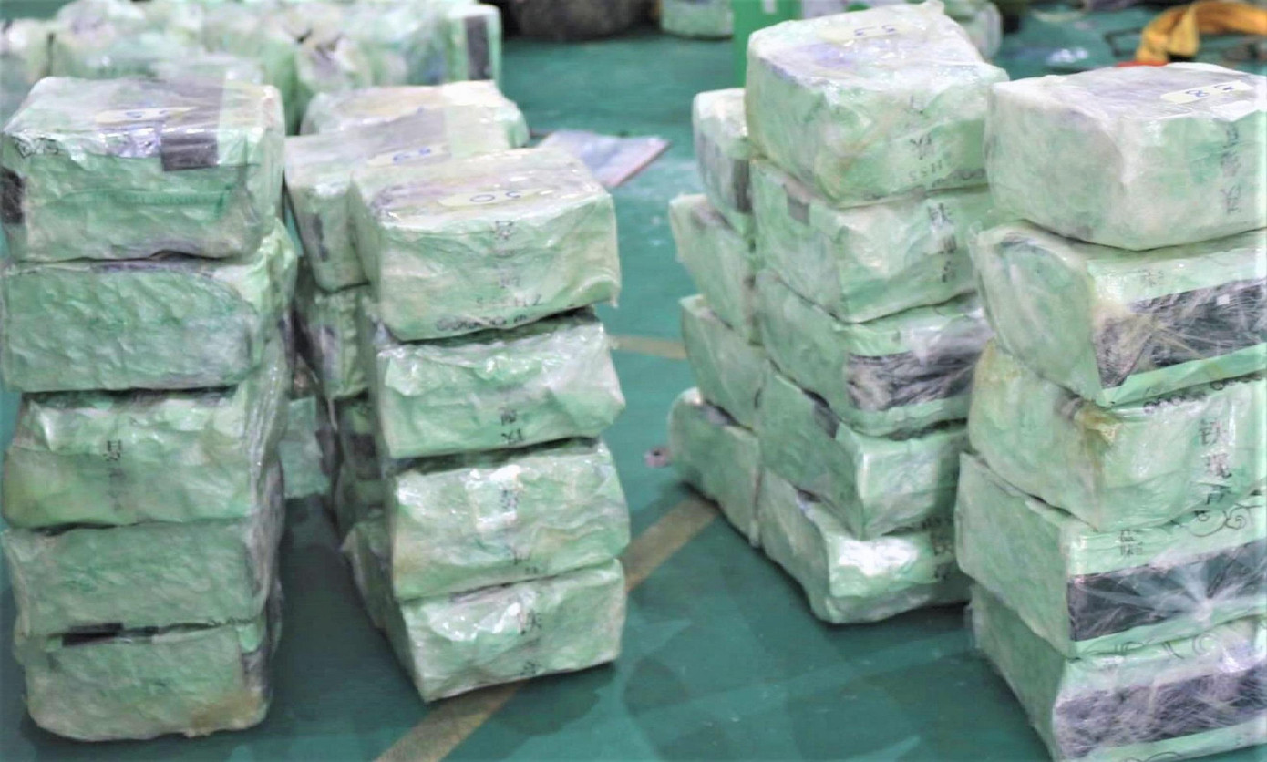 Lượng ma túy đá mà cơ quan công an thu giữ trên xe của Nhia Hơ và Vừ Bá Tếnh