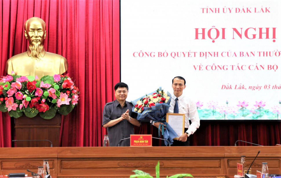 Ông Nguyễn Đình Viên được bổ nhiệm chức Chánh Văn phòng Tỉnh ủy.