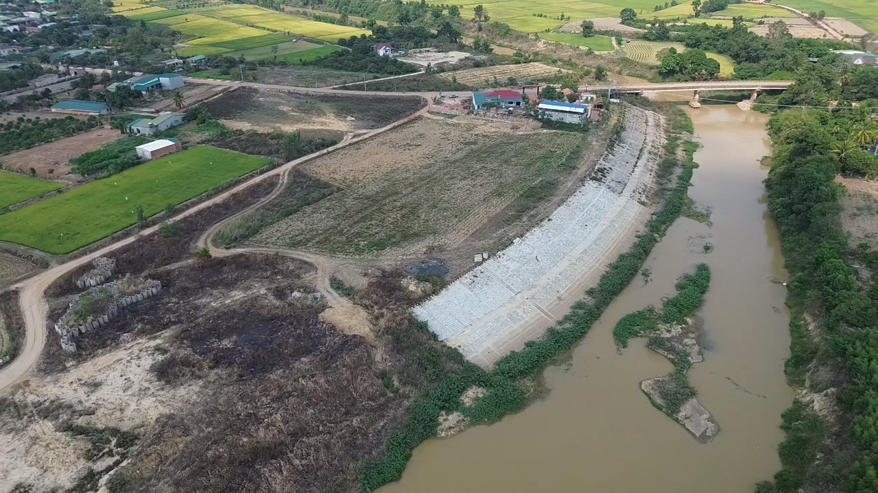 Đến nay đã hết thời hạn thi công, dự án vẫn chưa được làm xong